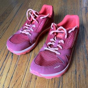 Altra Youth Lone Peak size 6